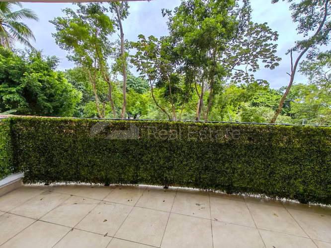Venta de Apartamento en Amador con amplio balcón