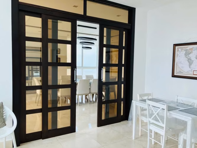 Venta Apartamento en Vitri, Penthouse, de 4 rec. Frente Al Mar, Lujoso,