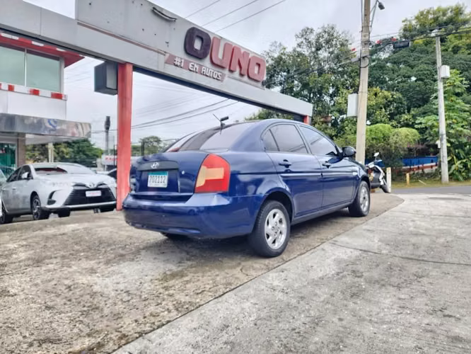 Hyundai Accent 2008 - Imagen 5