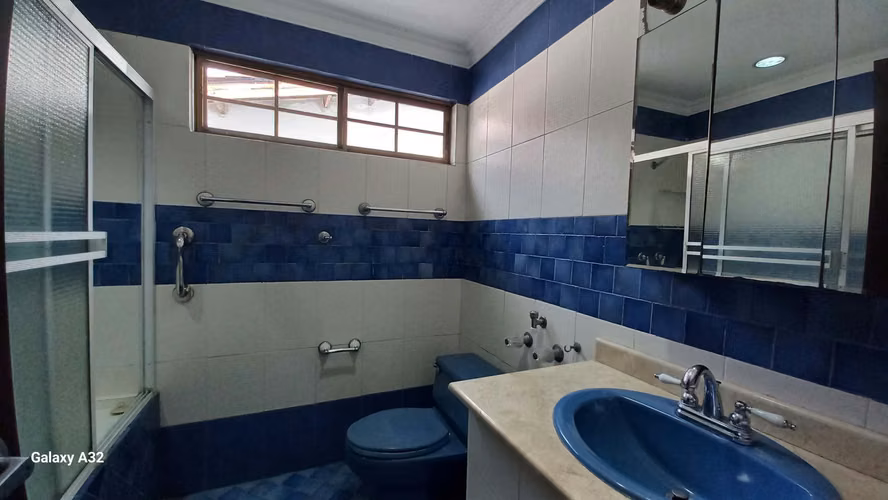 CASA VENTA $ 398,000.00 DOS MARES 700m2