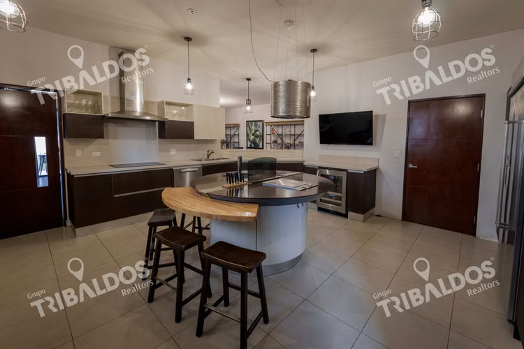 Venta de casa en PH Embassy Club, Clayton