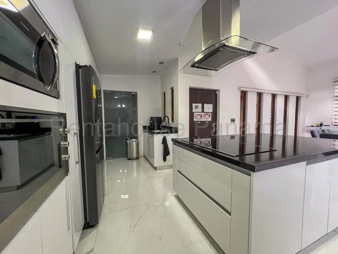 House for Sale in Brisas del Golf Club Mts2: 1702 PD