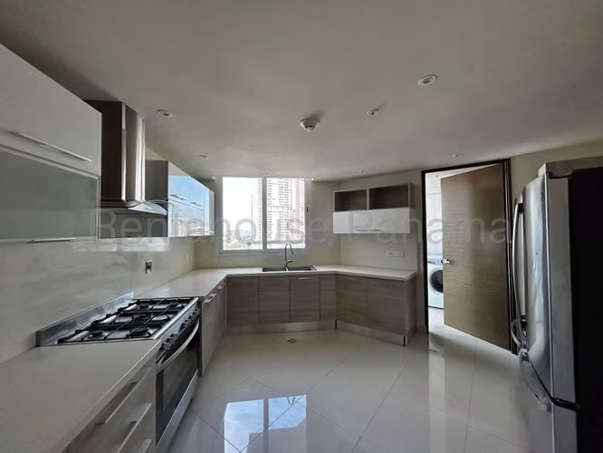 Venta de Apartamento en Costa del Este Ph The Regent Mts2: 202 PD