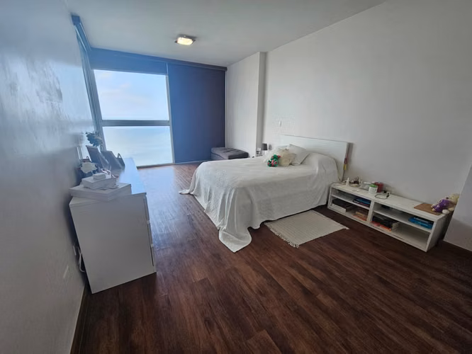 SE VENDE APARTAMENTO EN PH H2O, AV. BALBOA
