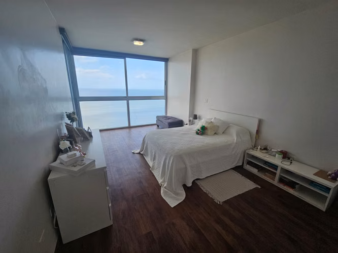 SE VENDE APARTAMENTO EN PH H2O, AV. BALBOA