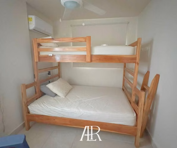 VENDO APARTAMENTO PH AIRES DEL MAR, PLAYA CARACOL (CHAME)
