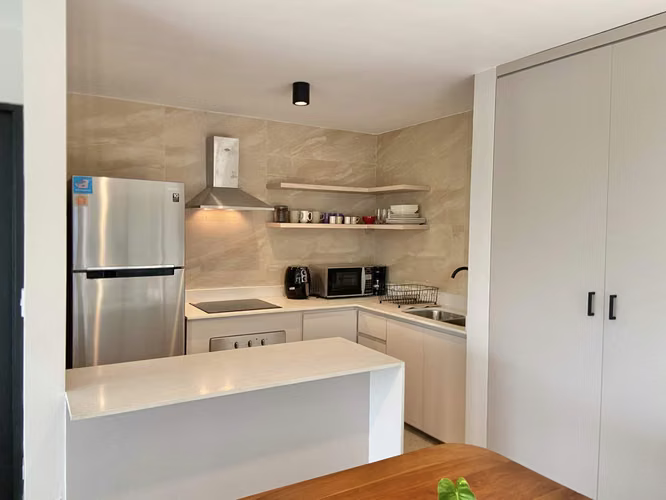 Lindo apartamento remodelado en el edificio La Gaviota en Ave. Balboa - Imagen 5