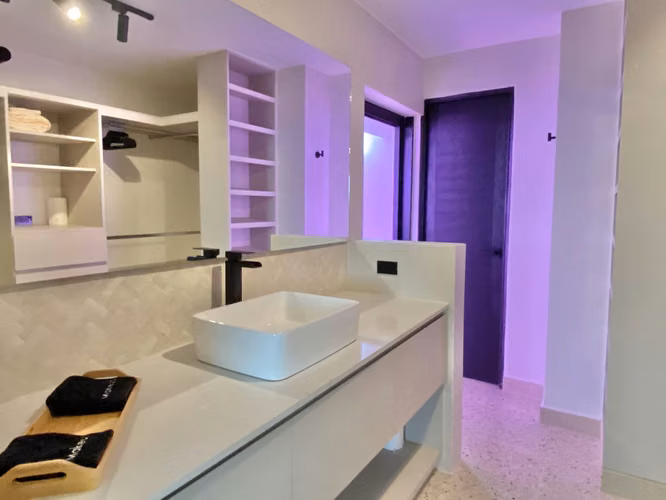 Lindo apartamento remodelado en el edificio La Gaviota en Ave. Balboa - Imagen 10
