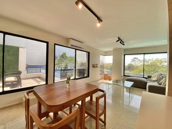 Lindo apartamento remodelado en el edificio La Gaviota en Ave. Balboa - Imagen 4