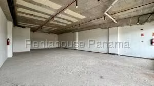 Venta de Local Comercial con 125m2 en Albrook PH Terrazas de Albrook 26-3974SR