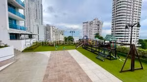 Venta de Apartamento con 173m2 en San Francisco PH Cabomarzo 26-3975SR