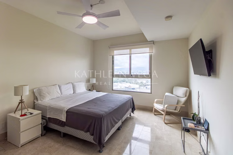 Apartamento en venta en Greenview Residences, Santa María Golf & Country Club