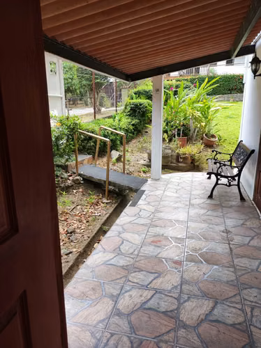 Alquilo Apartamento Estudio en Ancon - Imagen 4