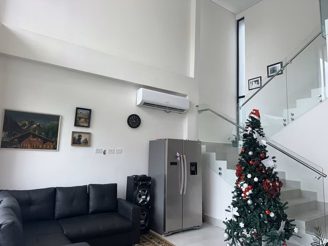 BAJON DE PRECIO Venta de Casa en Riverwalk Green City Paneles Solares 300m