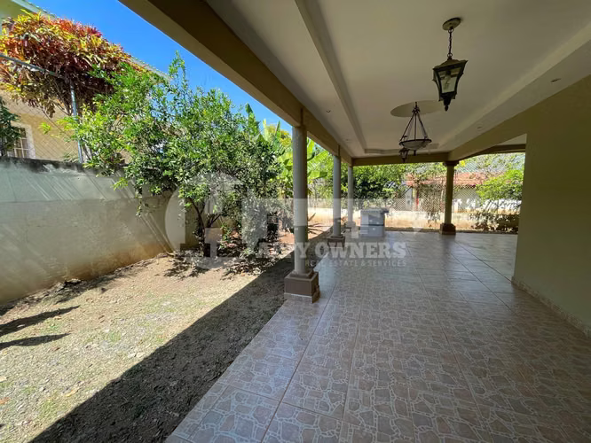 Venta de casa en Mirador del Bosque, Las Tablas.