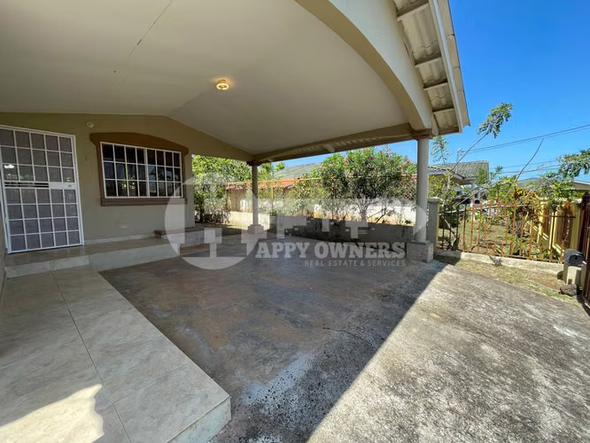 Venta de casa en Mirador del Bosque, Las Tablas.