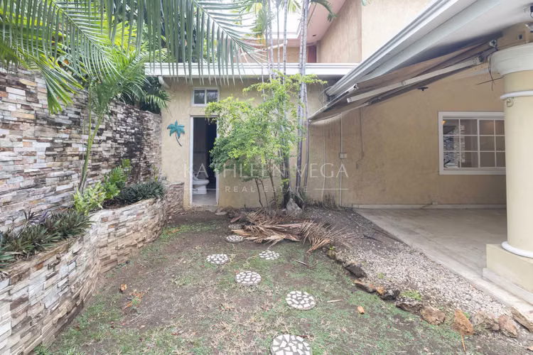 Casa Unifamiliar en Venta en Costa Dorada, Costa del Este