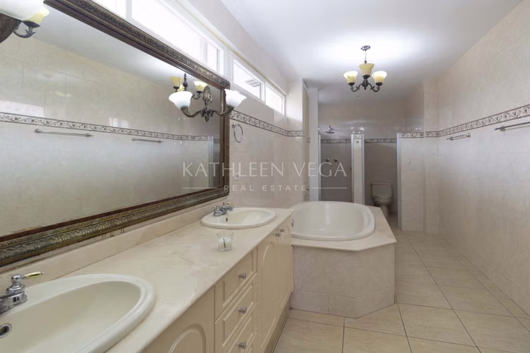 Casa Unifamiliar en Venta en Costa Dorada, Costa del Este