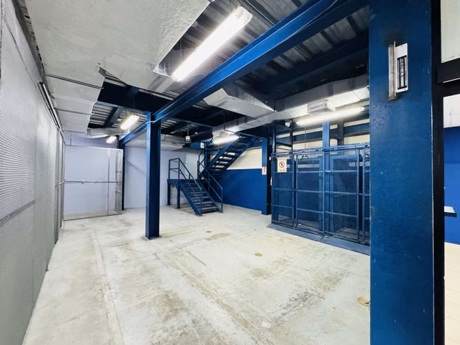 Venta de Ofibodega en Costa del Este