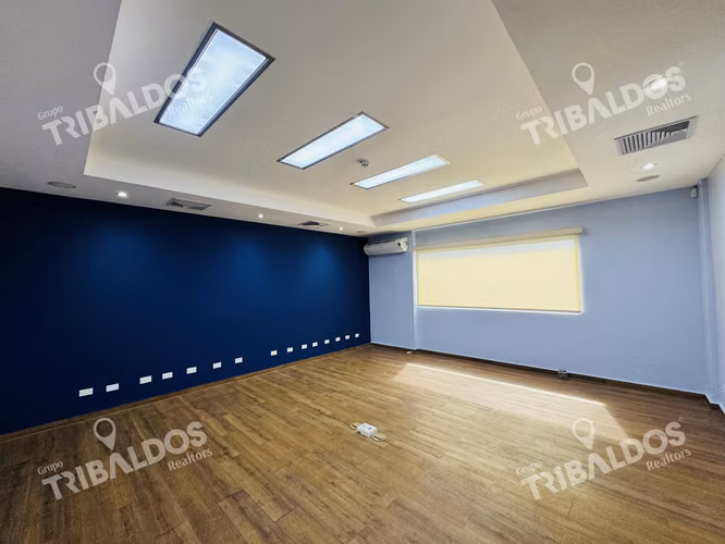 Venta de Ofibodega en Costa del Este