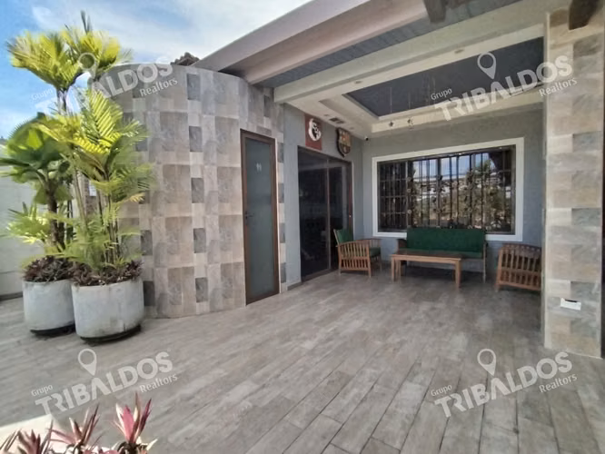 Venta de Casa - Mirador del Lago  - Las Cumbres
