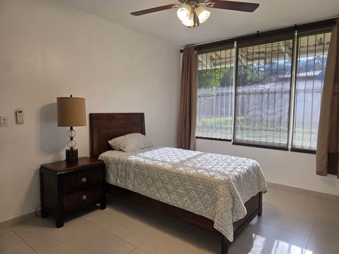 Melissa Foster Luxury Alquila Dúplex en Brazos Heights, Colón MFR1824