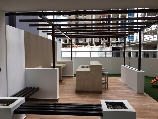 Alquiler de apartamento en Carrasquilla, 2 recamaras 2 baños amueblado