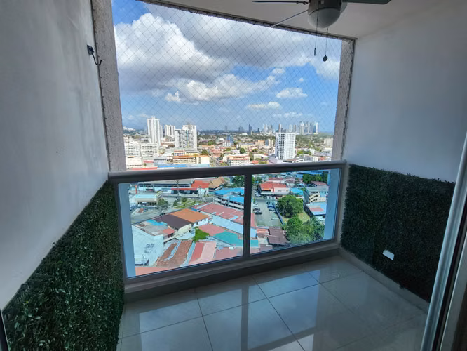 Alquiler de apartamento en Carrasquilla, 2 recamaras 2 baños amueblado