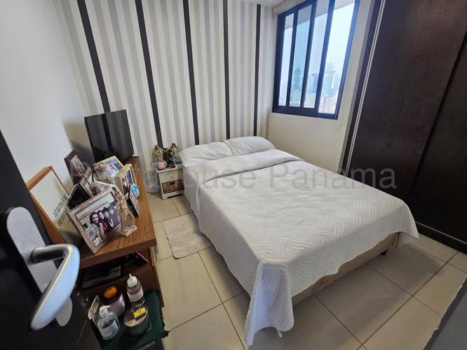 Venta de Apartamento en el Carmen Ph Carreras Mts2: 92.02 PD