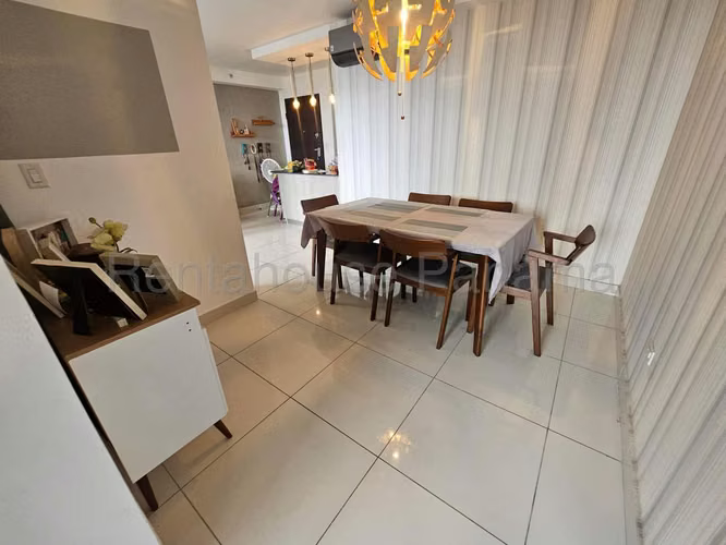 Venta de Apartamento en el Carmen Ph Carreras Mts2: 92.02 PD