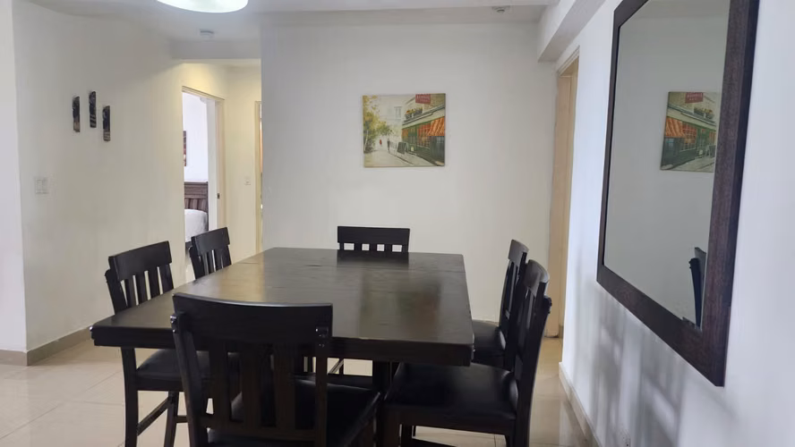 Venta Apartamento 2Rec Amoblado | 94m² | Vista Ciudad + Depósito  $ 177.000