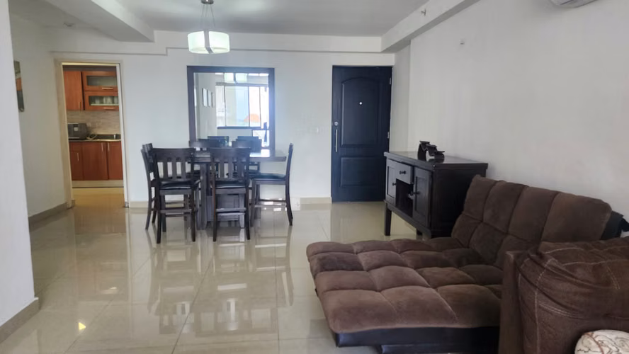 Venta Apartamento 2Rec Amoblado | 94m² | Vista Ciudad + Depósito  $ 177.000