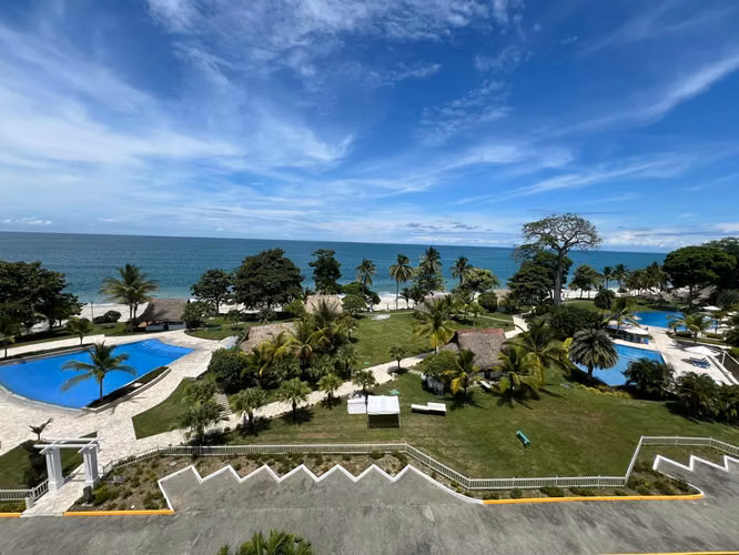 Gran Oportunidad de Venta, Apartamento con vista al mar. BIJAO