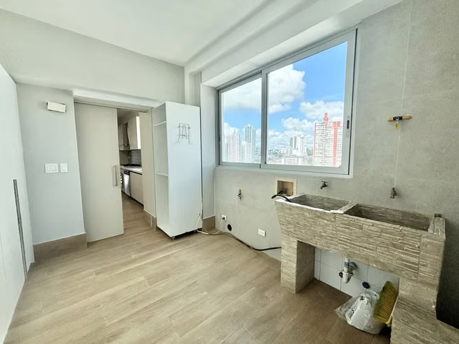 Park 1 • Vista directa al Parque Omar • 1 apartamento por piso en Altos del Golf