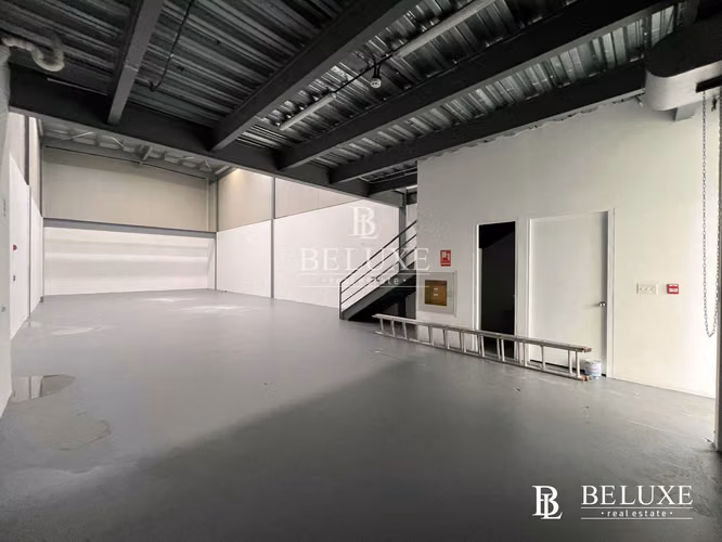 VENTA DE GALERA - BODEGA PANAMÁ VIEJO BUSSINES (8)