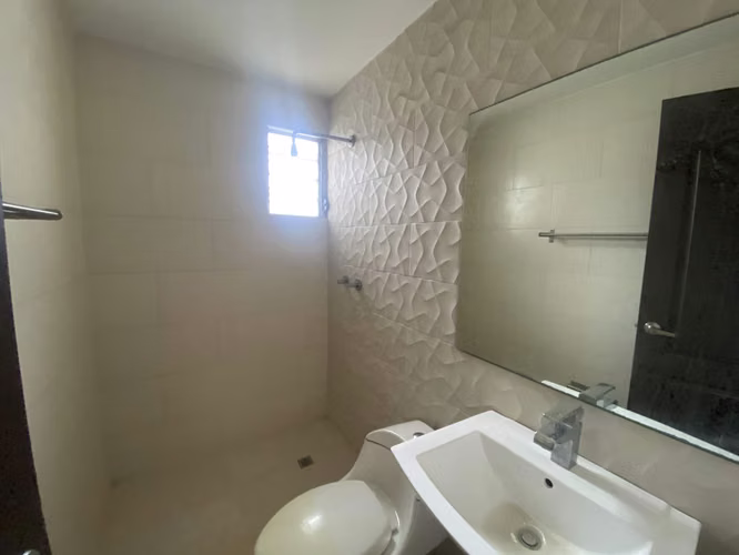 asa en Venta en Las Arboledas | 3 Recámaras, Patio Amplio y Clúster Cerrado - Imagen 13