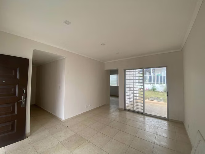 asa en Venta en Las Arboledas | 3 Recámaras, Patio Amplio y Clúster Cerrado - Imagen 10