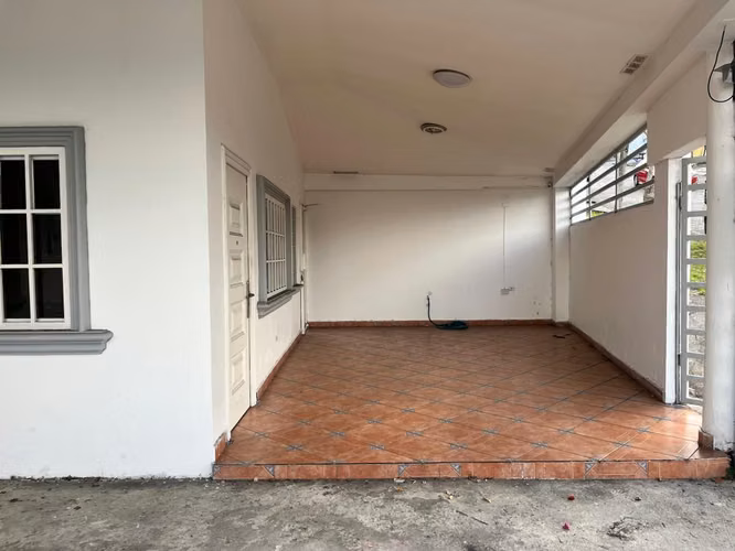Banco vende casa en ALTOS DE BETANIA (d) - Imagen 2