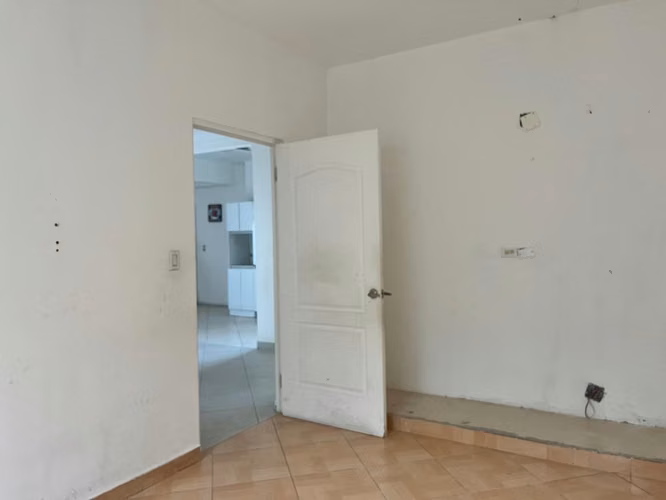Banco vende casa en ALTOS DE BETANIA (d) - Imagen 8