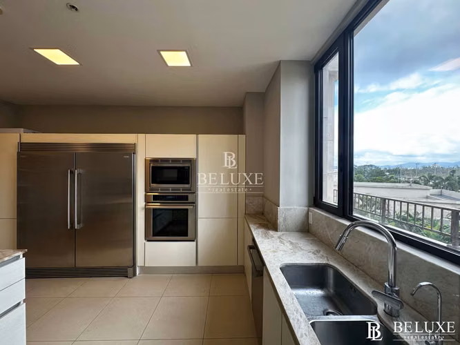 VENDO APARTAMENTO EN PH SANTA MARIA COURT CON 2 TERRAZAS (10)