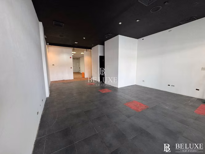 ALQUILER DE LOCAL COMERCIAL EN PLAZA 507, COSTA DEL ESTE (20)