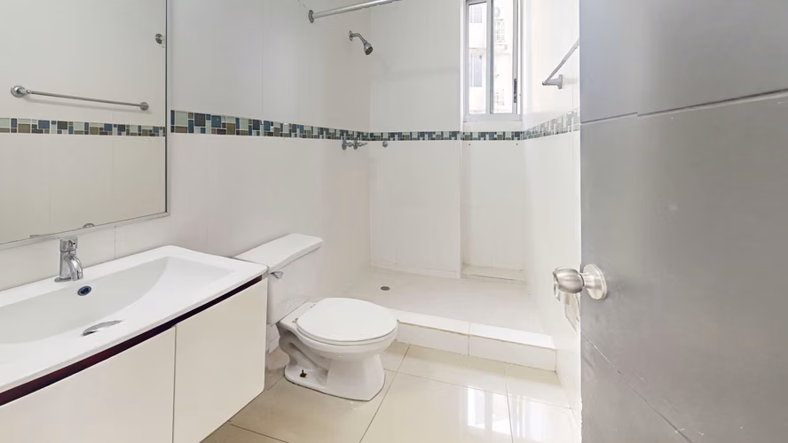 Venta de céntrico apartamento con vista a la ciudad en Sky Level – Hato Pintado