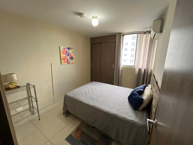 Se Vende Apartamento Amoblado en Torres de Cantabria - Juan Díaz.