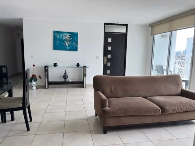 Venta apartamento en El Cangrejo – ubicación estratégica