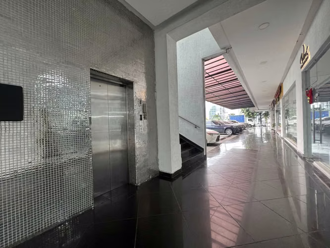 Local Comercial en Alquiler – Plaza Altos de Panamá
