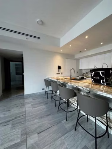Venta de Apartamento en Avenia Balboa, PH Nuovo