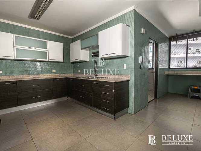 VENTA DE APARTAMENTO VISTA AL MAR PH LOS DELFINES, AVENIDA BALBOA (8) - Imagen 2