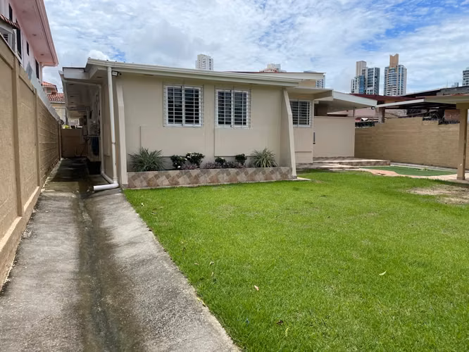 Venta de Casa en San Francisco, 631m2 de terreno y 274m2 de construcción