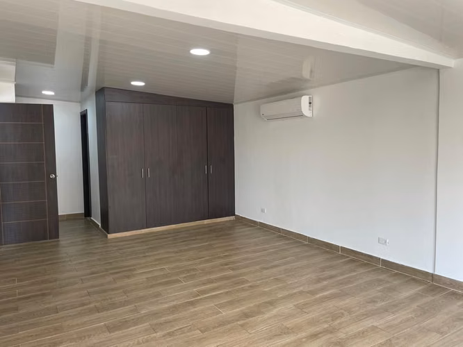 Venta de Casa en San Francisco, 631m2 de terreno y 274m2 de construcción