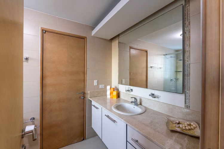 Apartamento Excepcional con Vista al Mar y 3 Balcones en Cocolí, Bijao